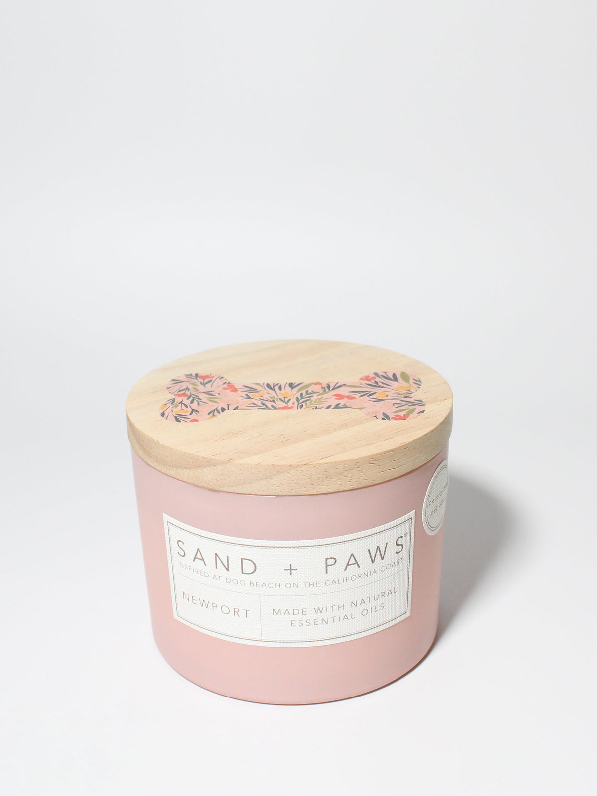 Premium Cozy Sand + Paws Newport 12 oz scented candle