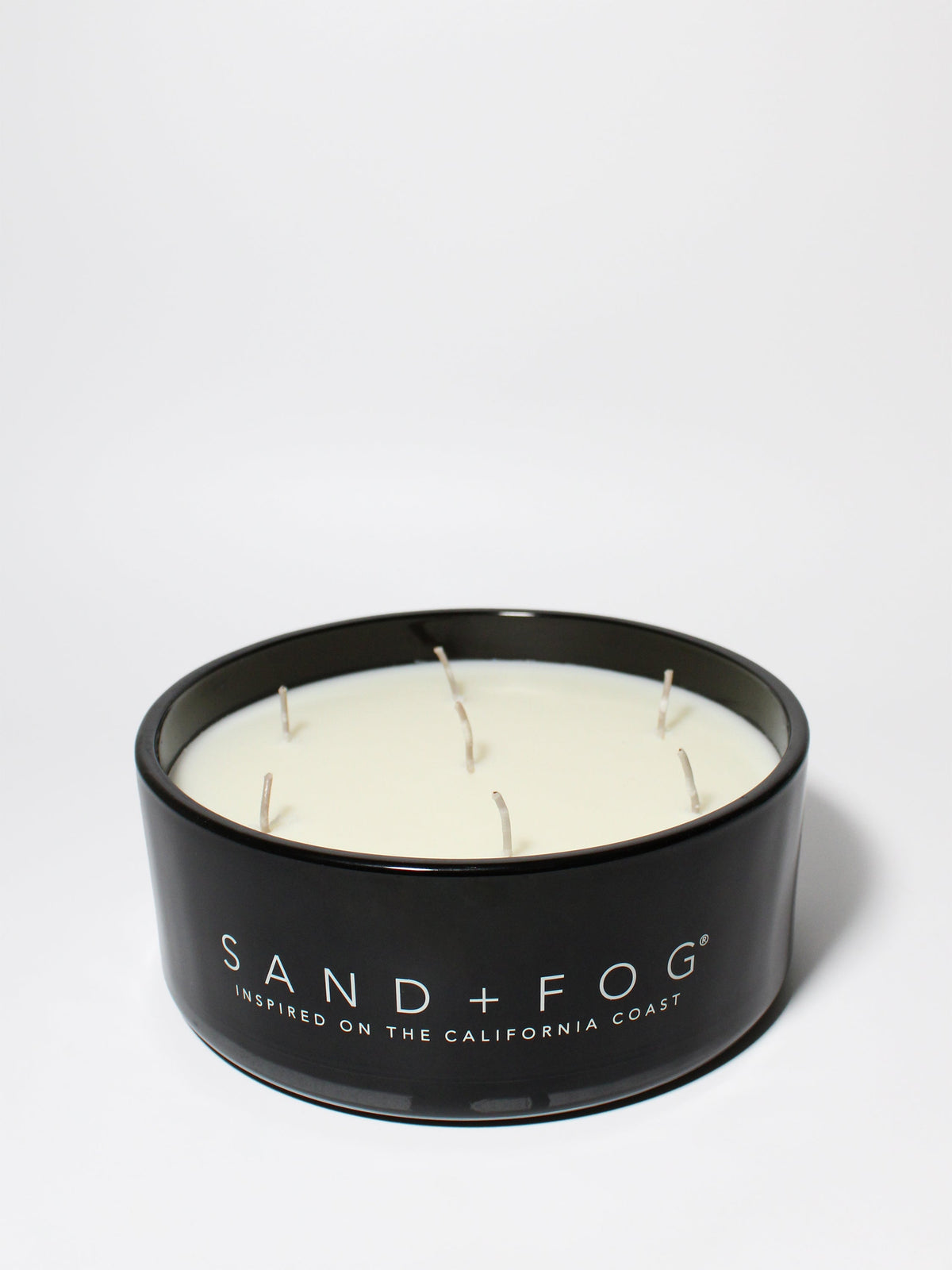 Premium Cozy Teakwood 34 oz scented candle