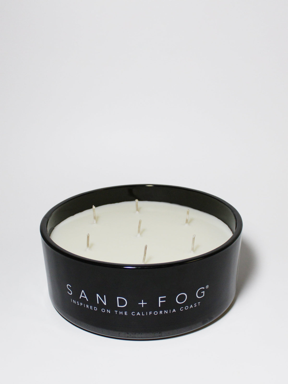 Premium Cozy Teakwood 34 oz scented candle
