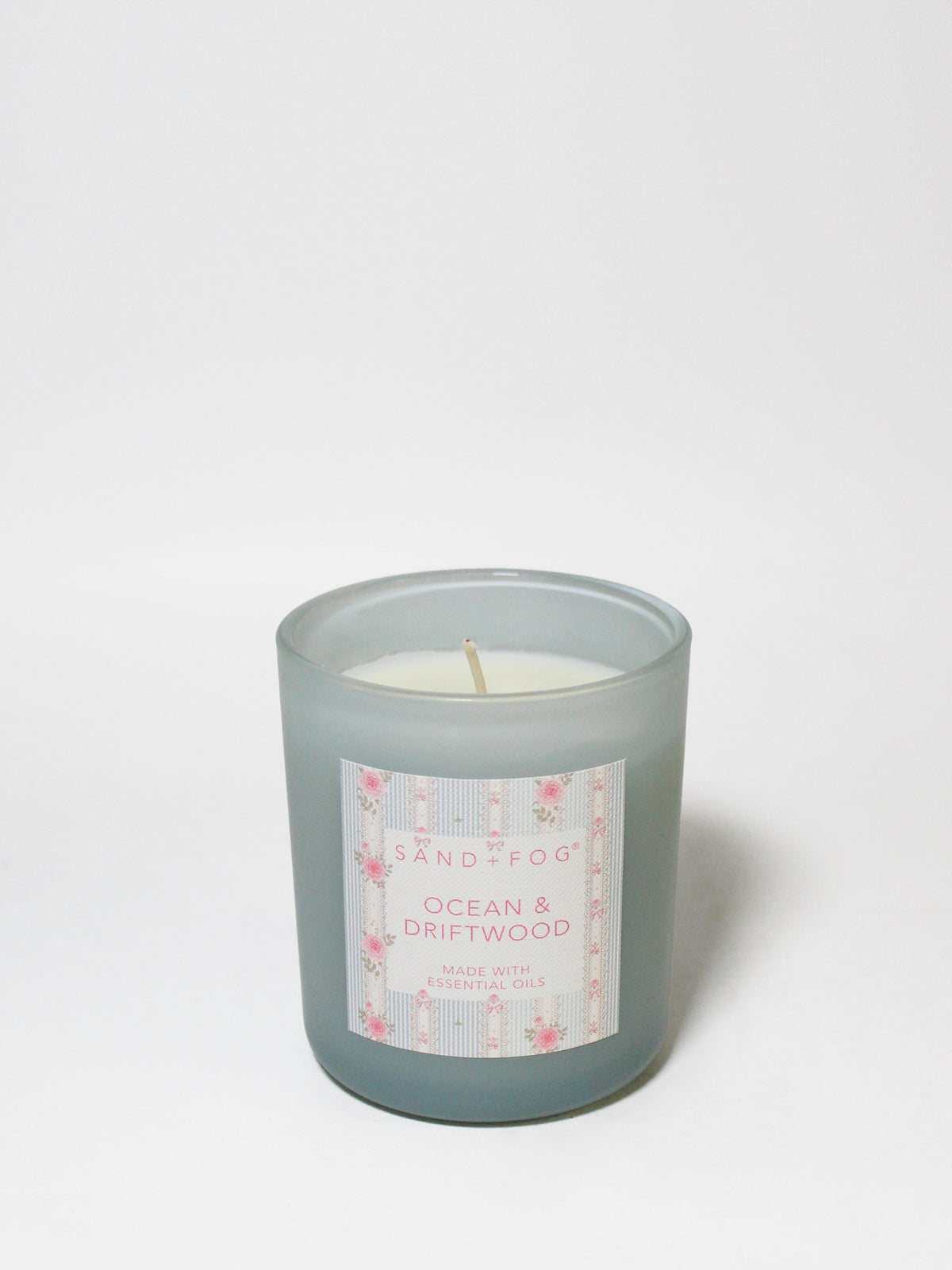 Premium Cozy Ocean & Driftwood 10 oz scented candle
