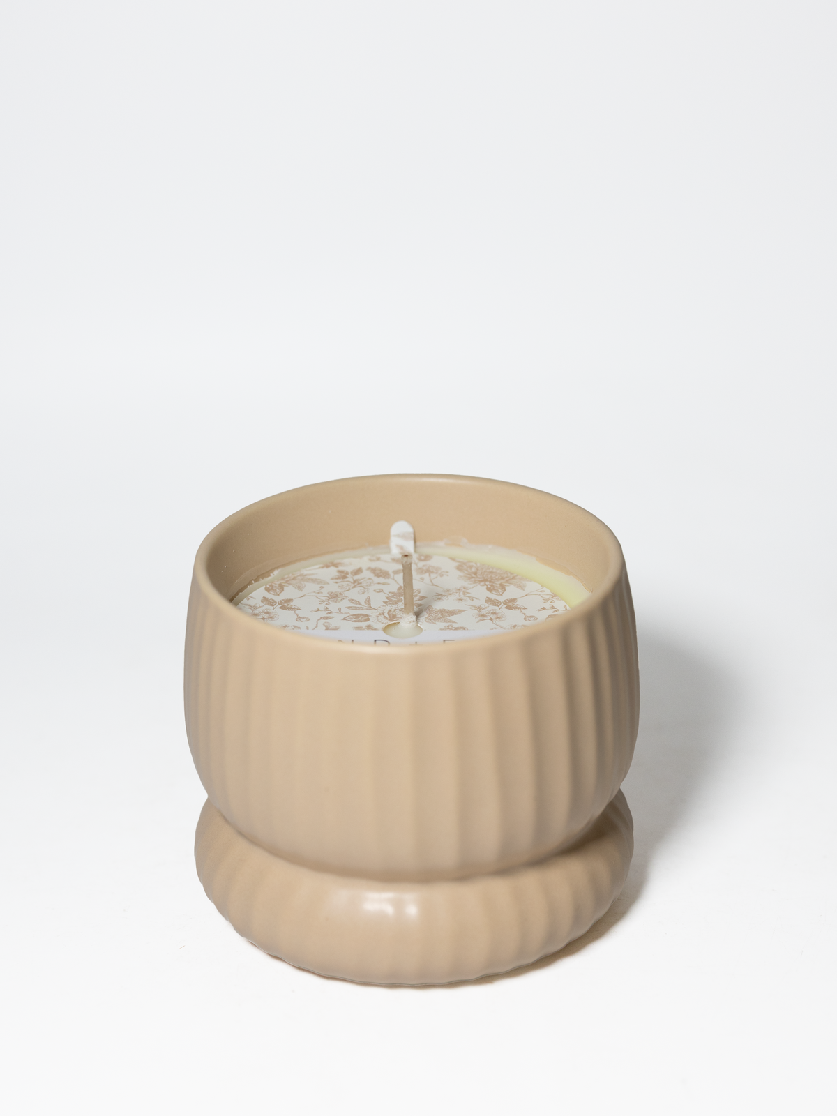 Premium Cozy Cashmere & Linen 10 oz scented candle