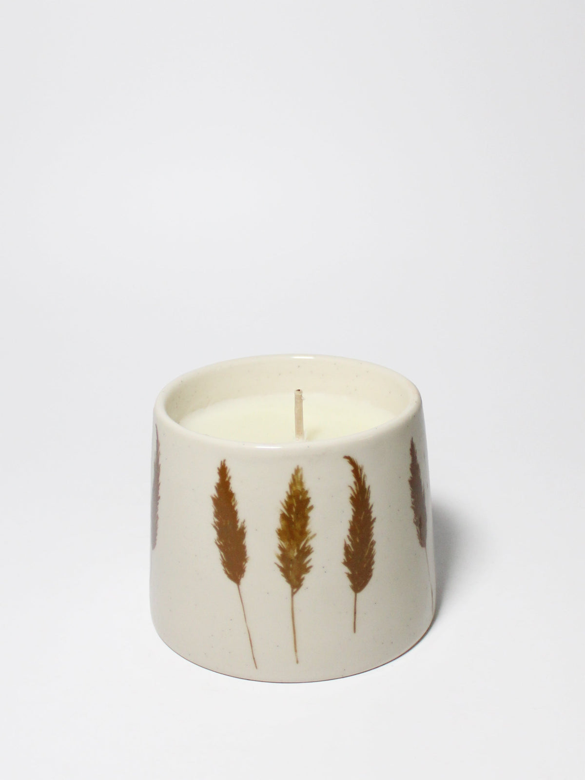Premium Cozy Amber & Fig Natural Home 7 oz scented candle
