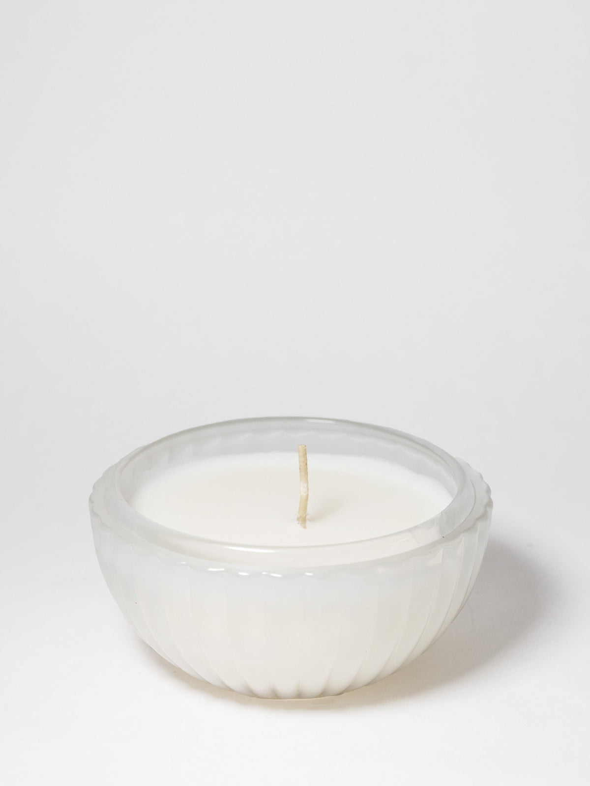 Premium Cozy Winter White 6 oz scented candle