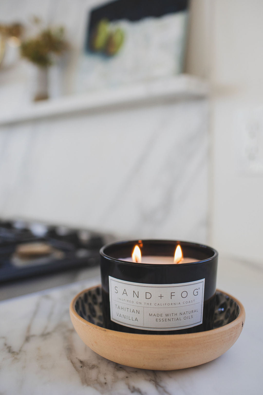 Premium Cozy Tahitian Vanilla 12 oz scented candle