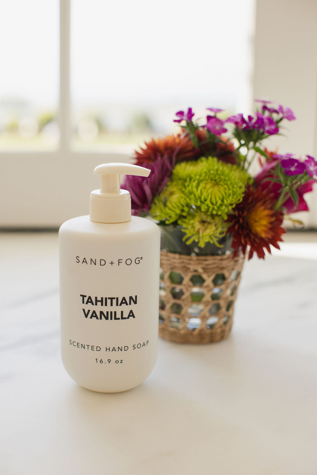 Refreshing Gentle Tahitian Vanilla 16.9 oz Liquid Hand Soap