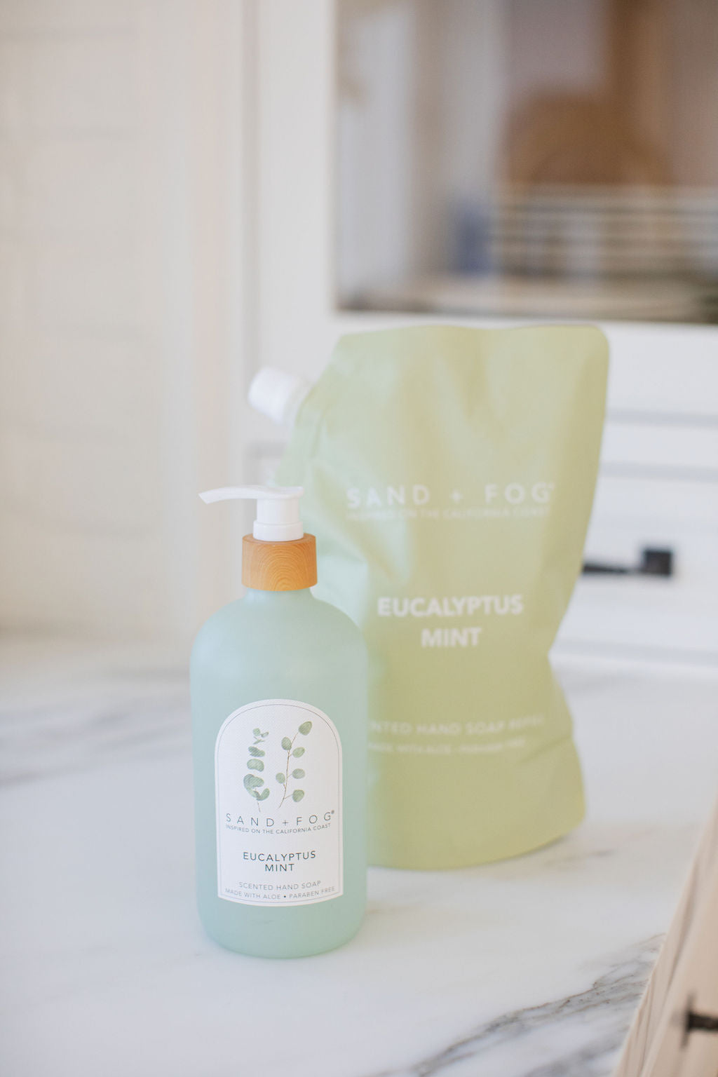 Refreshing Gentle Eucalyptus Mint 15.7 oz Liquid Hand Soap