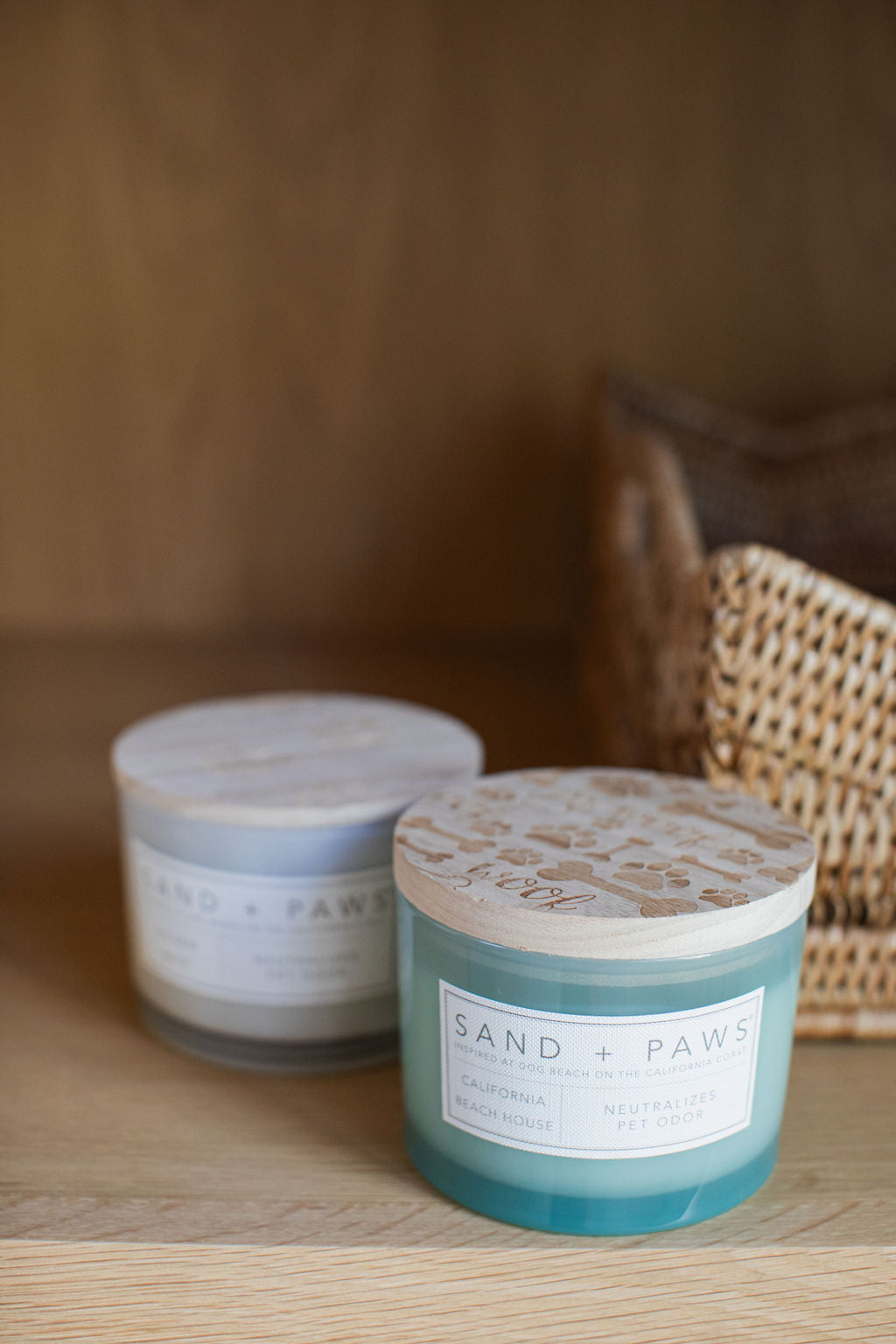 Premium Cozy Sand + Paws California Beach House 12 oz scented candle