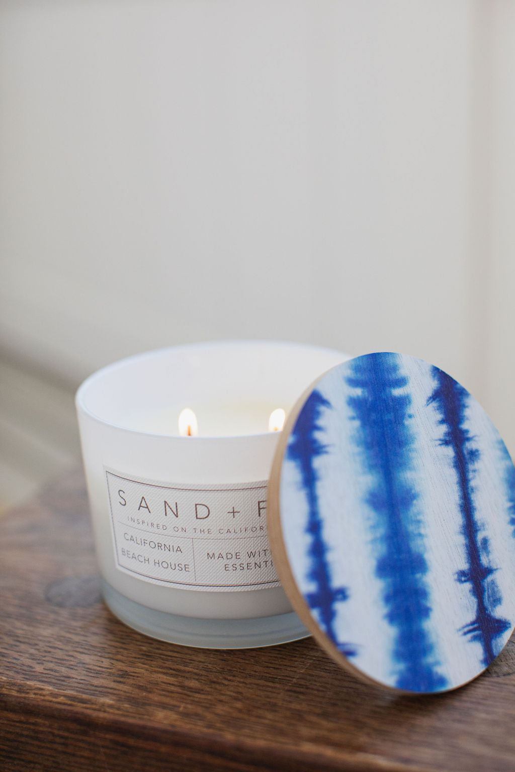 Premium Cozy California Beach House 12 oz scented candle