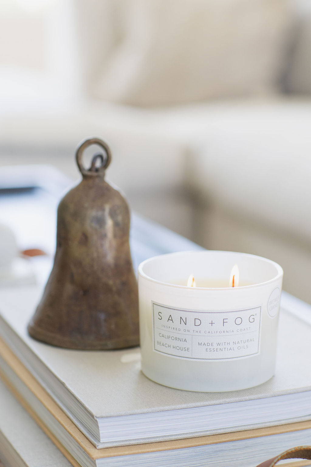Premium Cozy California Beach House 12 oz scented candle