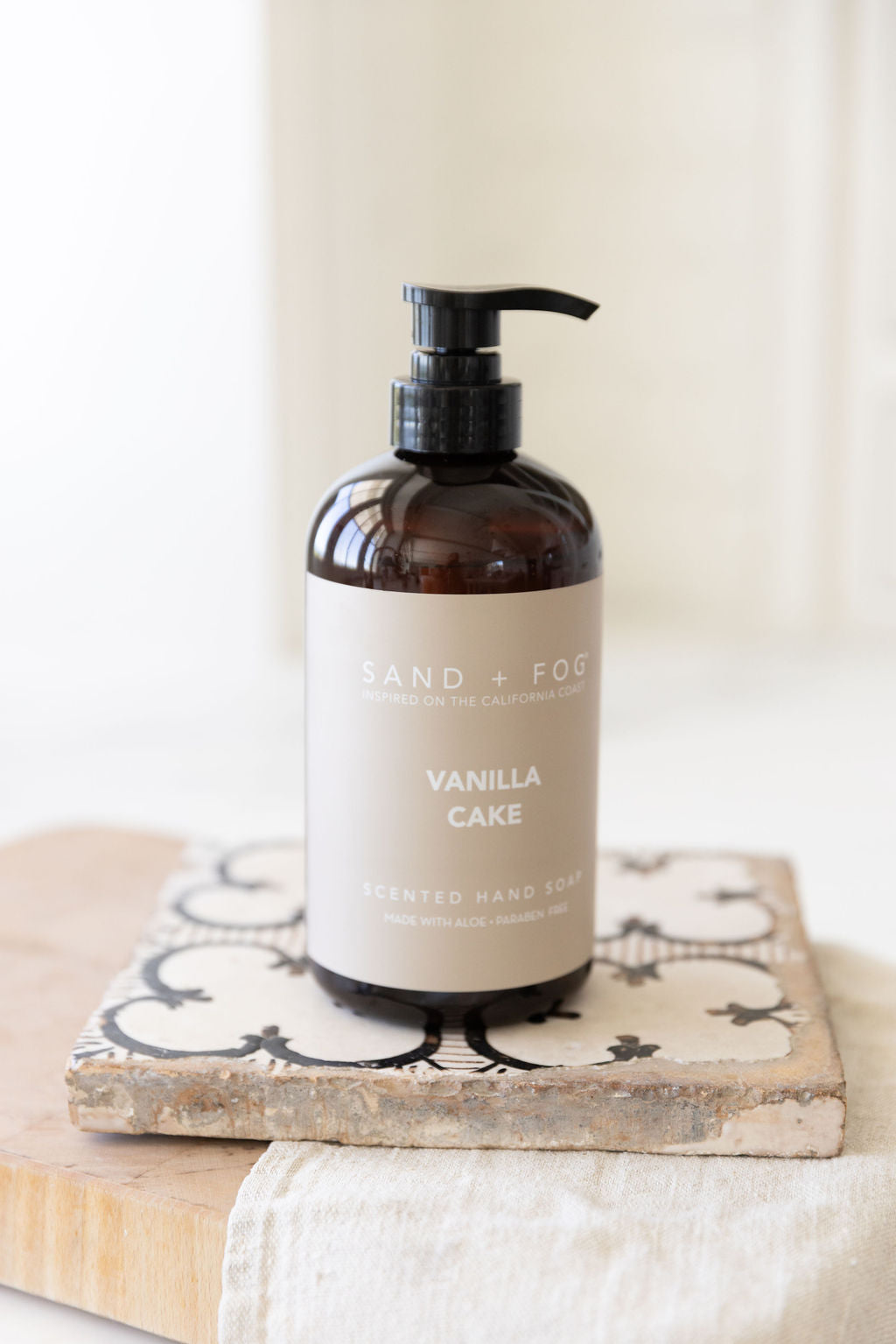 Refreshing Gentle Vanilla Cake 20 oz Liquid Hand Soap
