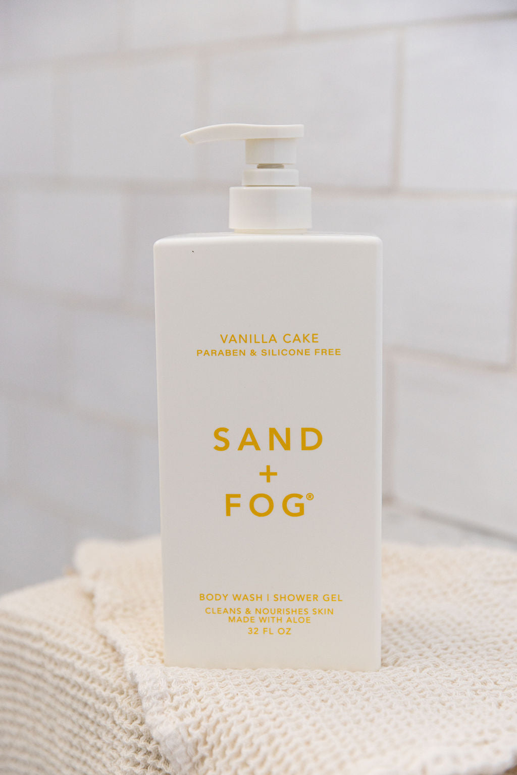 Rejuvenating Nourishing Vanilla Cake 32 oz Body Wash