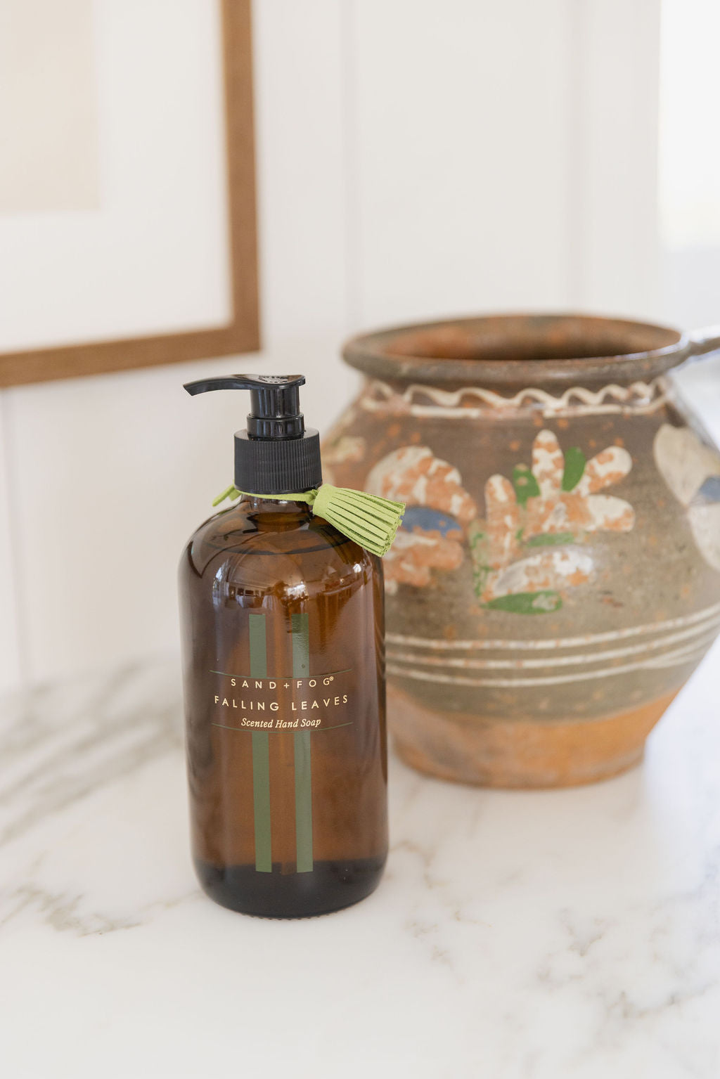Refreshing Gentle Falling Leaves 15.7 oz Liquid Hand Soap