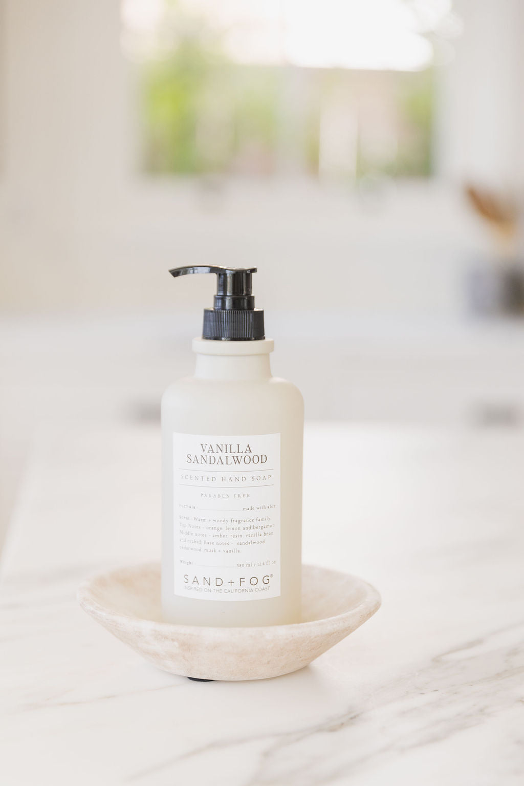 Refreshing Gentle Vanilla Sandalwood 12.8 oz Liquid Hand Soap