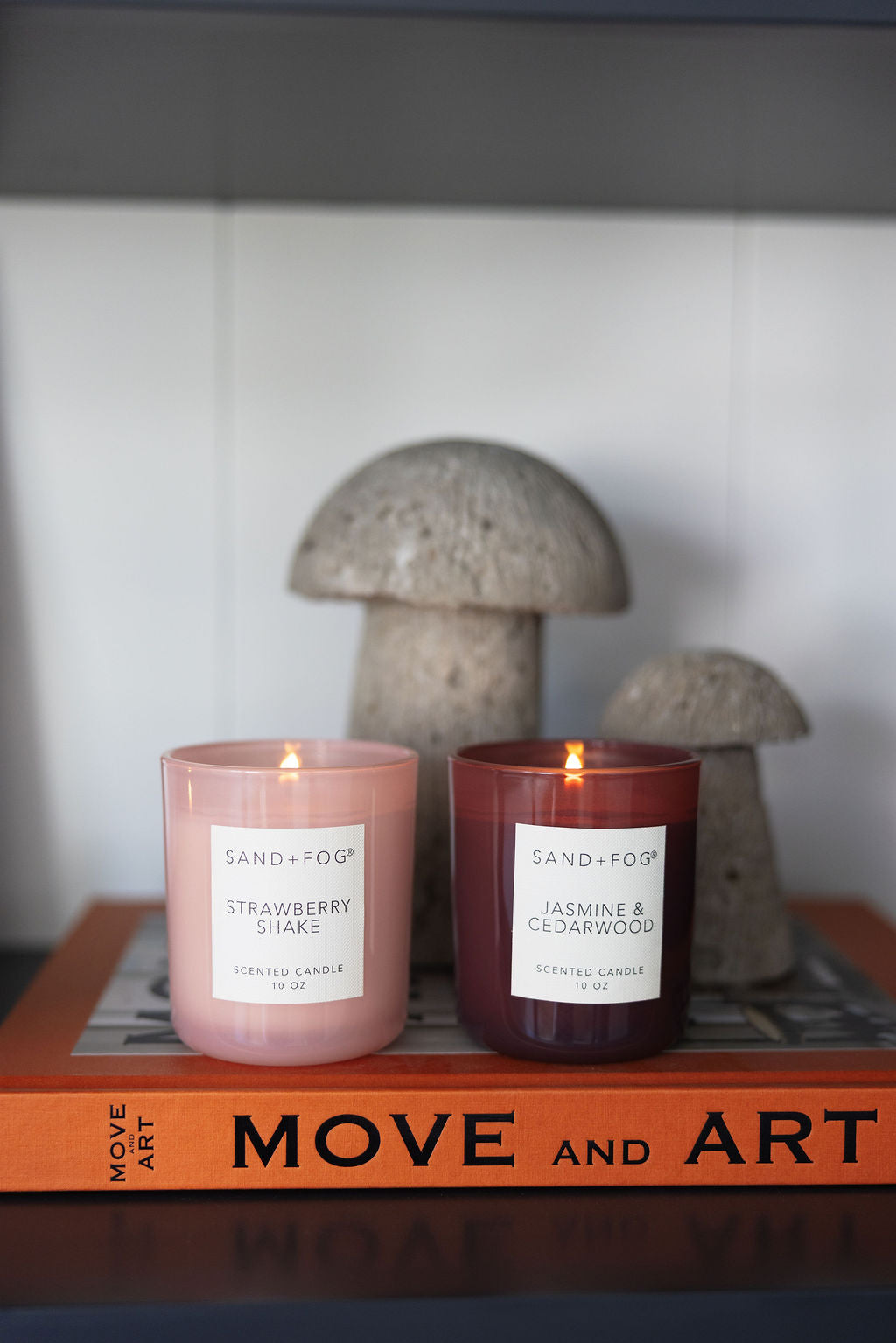 Premium Cozy Jasmine & Cedarwood 10 oz scented candle