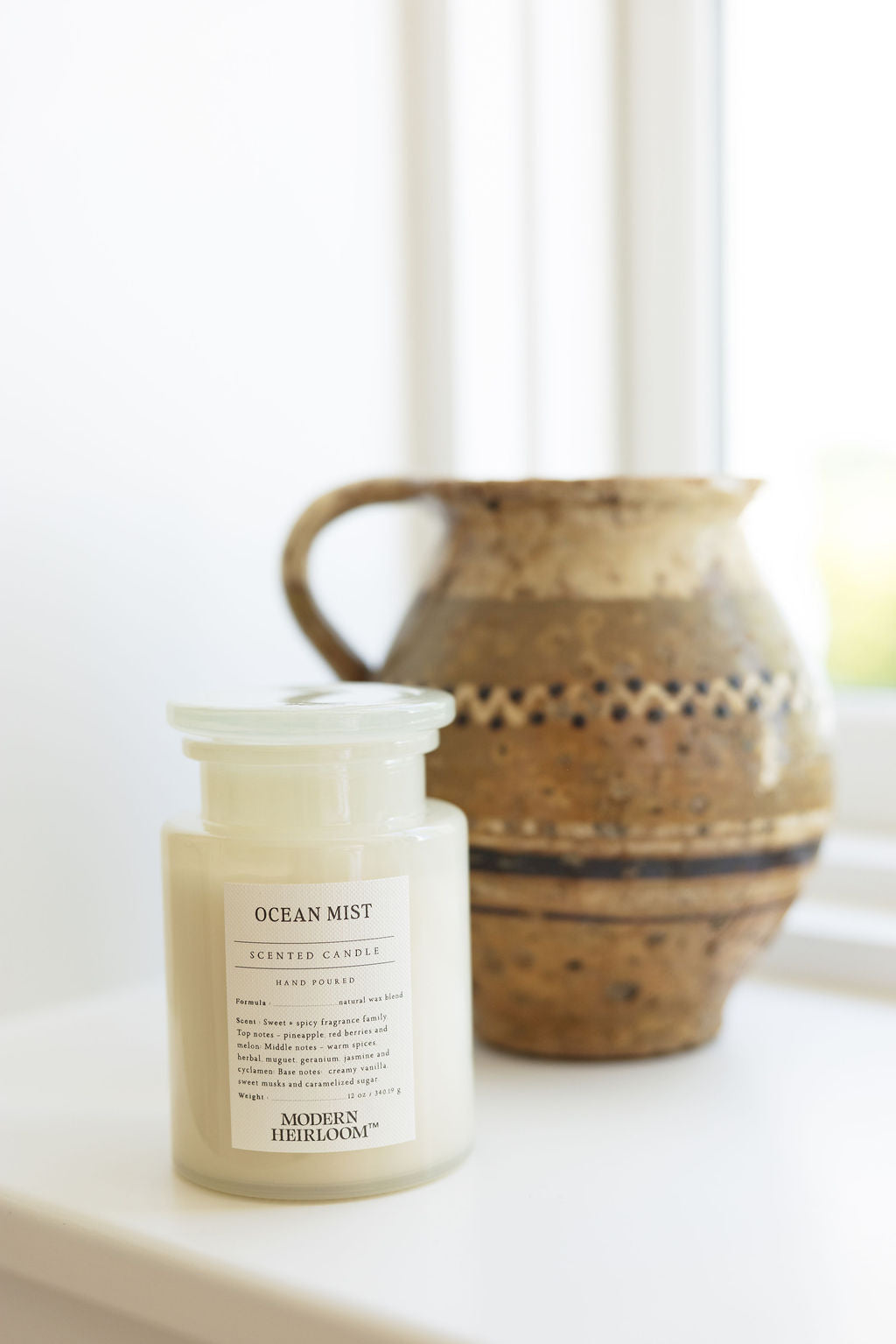 Premium Cozy Ocean Mist 12 oz scented candle
