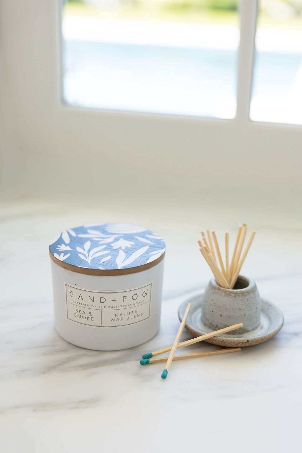 Premium Cozy Sea & Smoke 12 oz scented candle