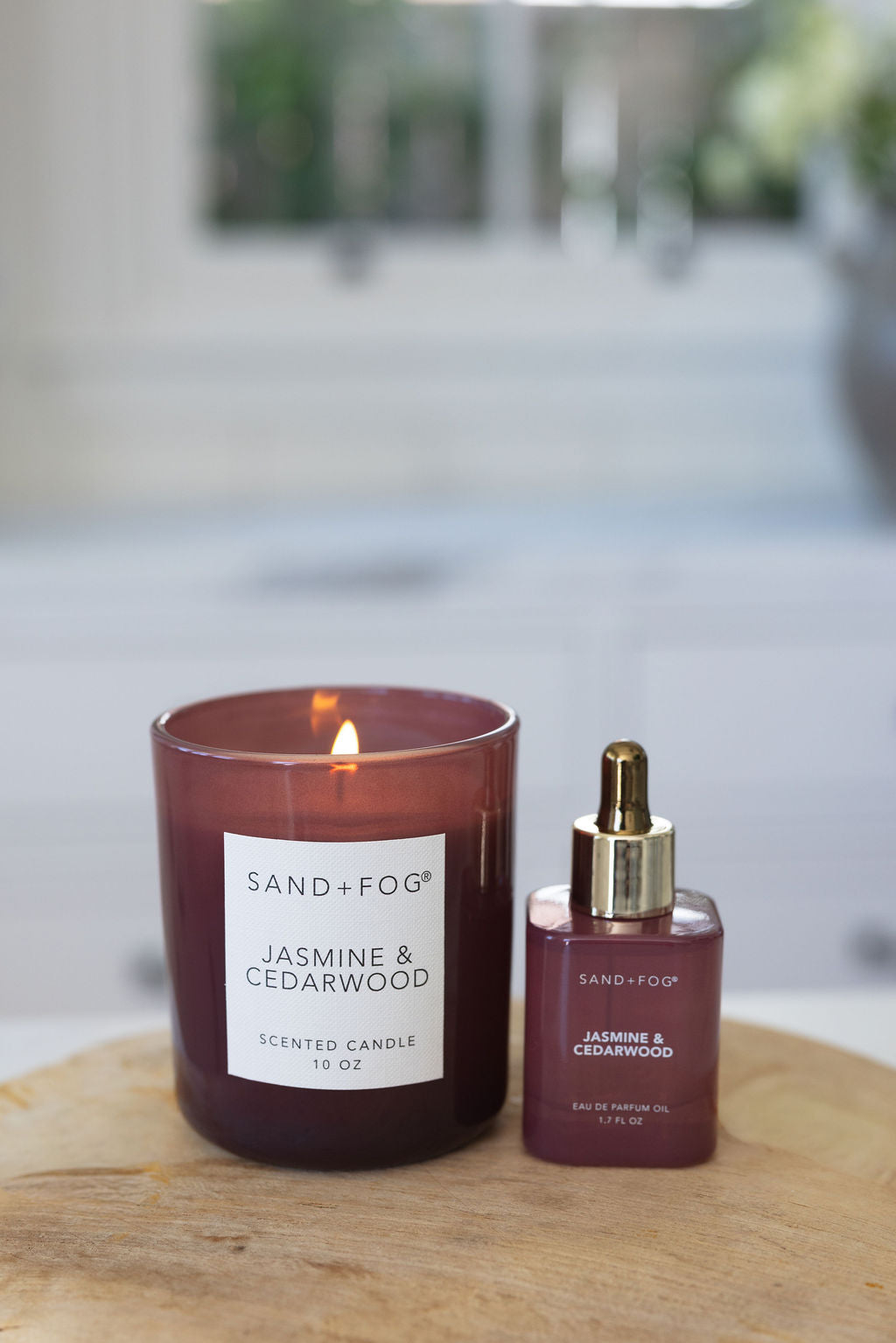 Premium Cozy Jasmine & Cedarwood 10 oz scented candle