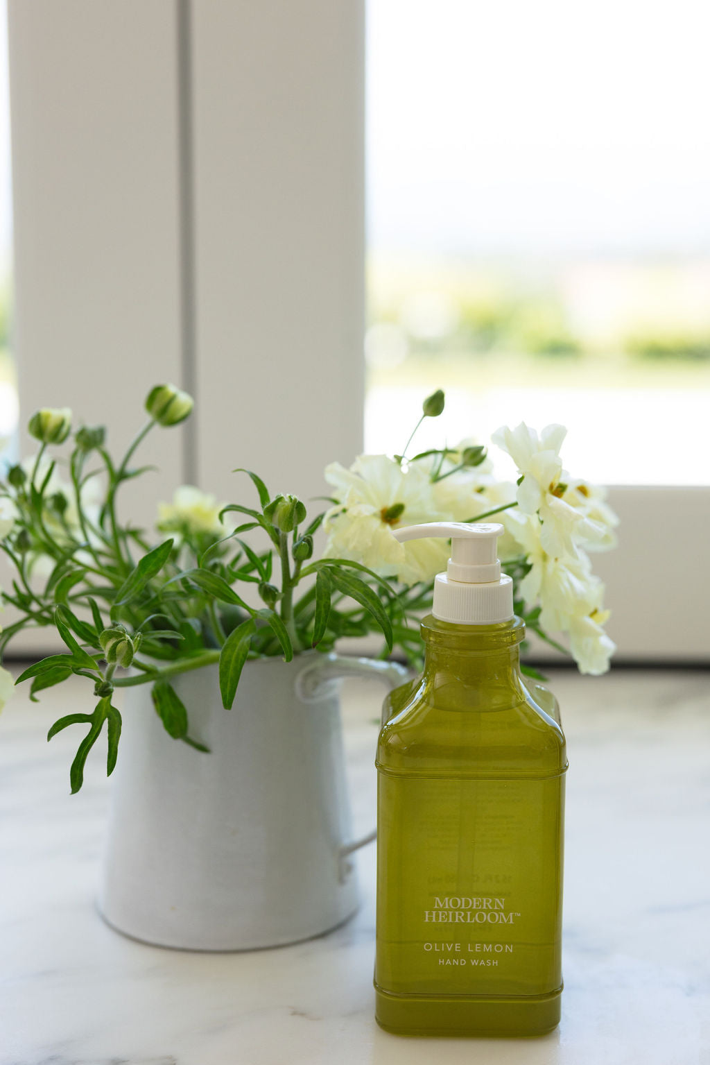 Refreshing Gentle Olive Lemon Modern Heirloom 15.2 oz Liquid Hand Soap