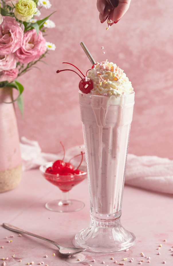 Alluring Elegant Strawberry Shake 100 ml Eau de Toilette
