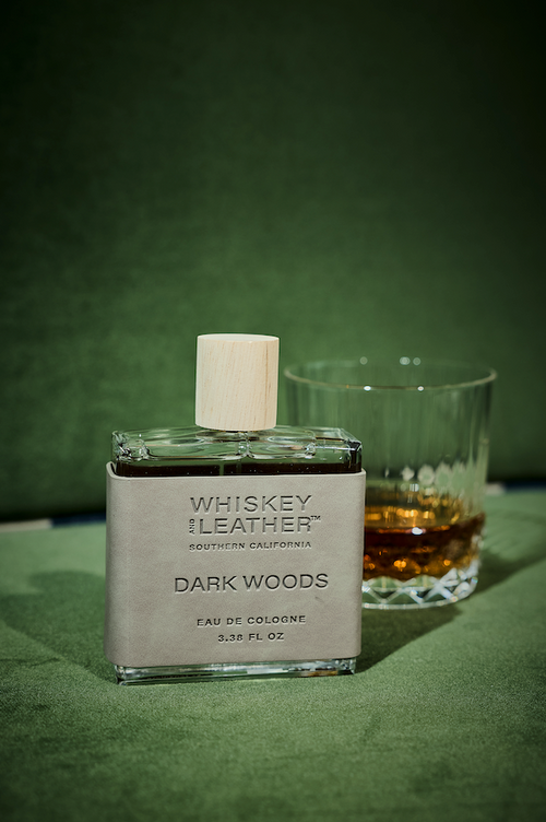 Alluring Elegant Dark Woods 3.38 ml Eau de Toilette