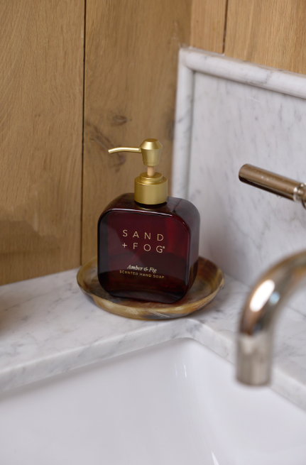 Refreshing Gentle Amber & Fig 8.45 oz Liquid Hand Soap