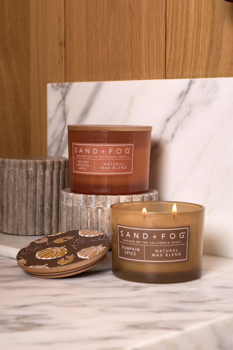 Premium Cozy Autumn Woods & Apple 12 oz scented candle