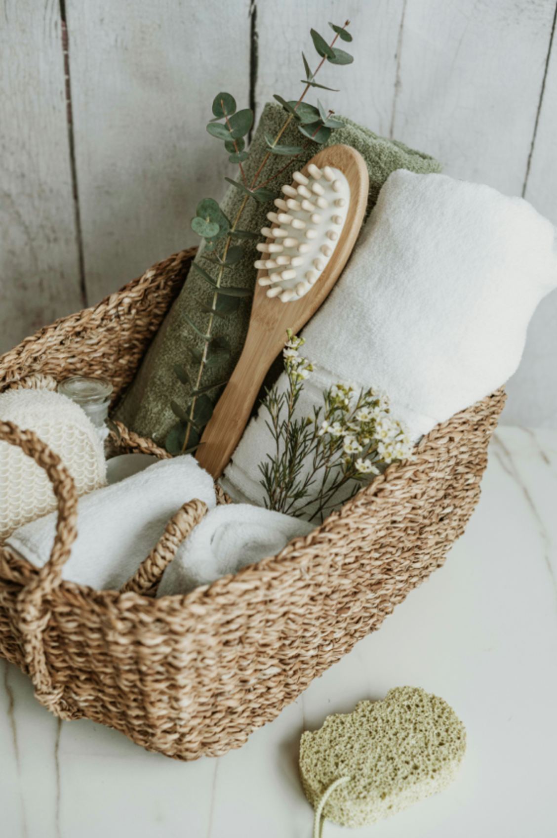 Premium Cozy Eucalyptus Spa 23 oz scented candle