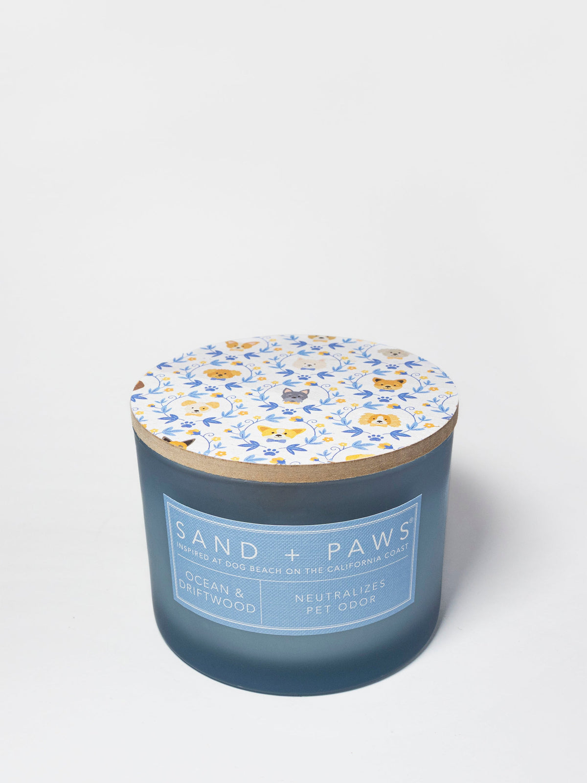 Premium Cozy Sand + Paws Ocean & Driftwood 12 oz scented candle